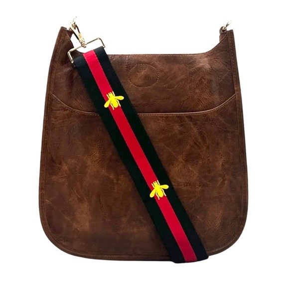 🐝🐝 Sold out! Gucci look bee crossbody strap / like new! 🐝🐝 - Picture 6 of 6